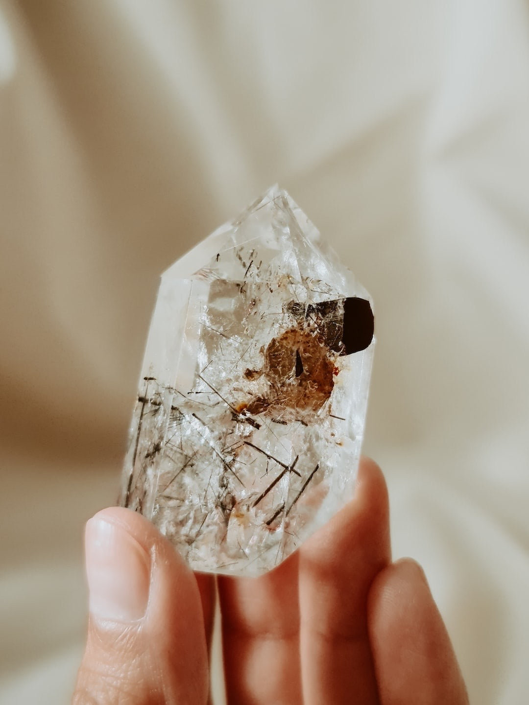 "Discovering Your Perfect Gemstone: A Guide to Personal Connection"