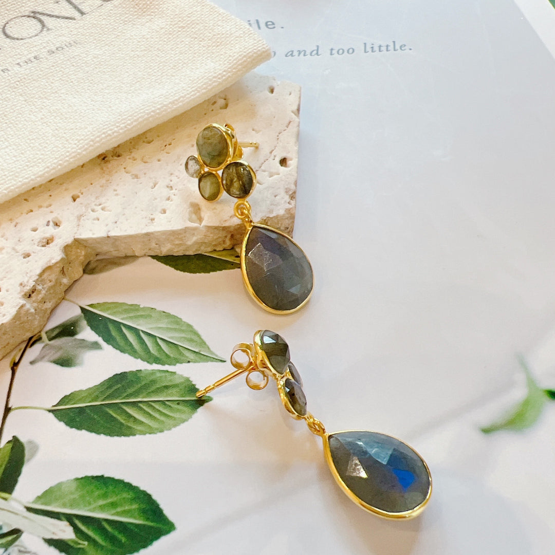 18K Gold Plated 925 Silver Earrings
Labradorite