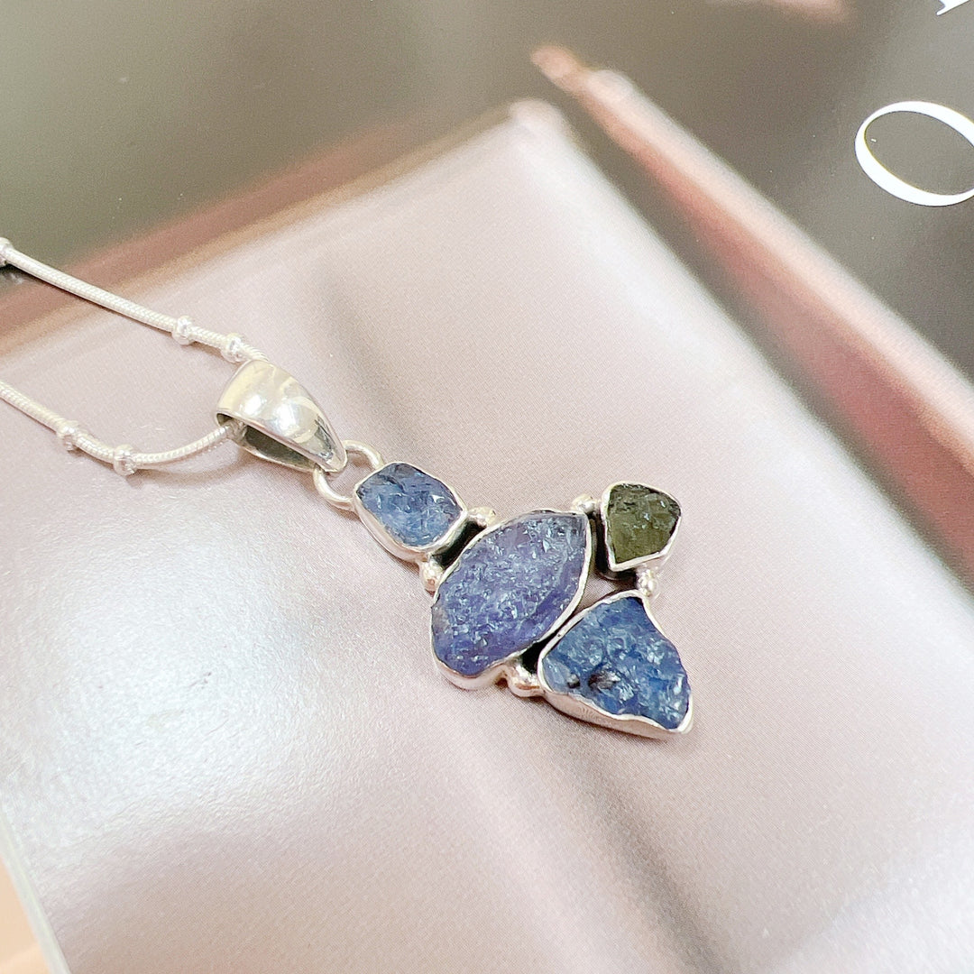 TANZANITE, MOLDAVITE PENDAN